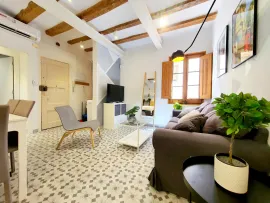 Location Carrer de la Ciutat, Barcelona