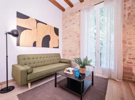 Location Carrer de Villarroel, Barcelona