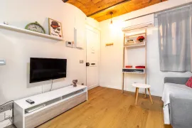 Location Carrer de Sardenya, Barcelona