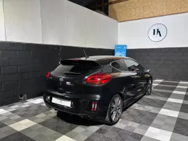 Voiture Kia ProCeed GT Tech