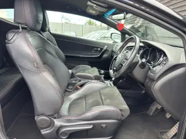 Voiture Kia ProCeed GT Tech
