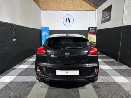 Voiture Kia ProCeed GT Tech