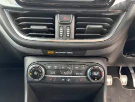 Voiture Ford Fiesta ST-3