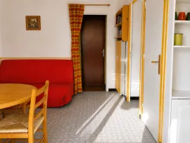 Vente Studio vue dégagée, balcon et calme à La Chenevarie, à 4 minutes du village de Lans en Vercors.