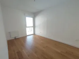 Location Appartement 2 chambres, terrasse, parking privé