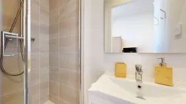 Location Location 39.96m²