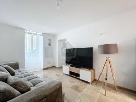 Location MAISON DE VILLAGE T3