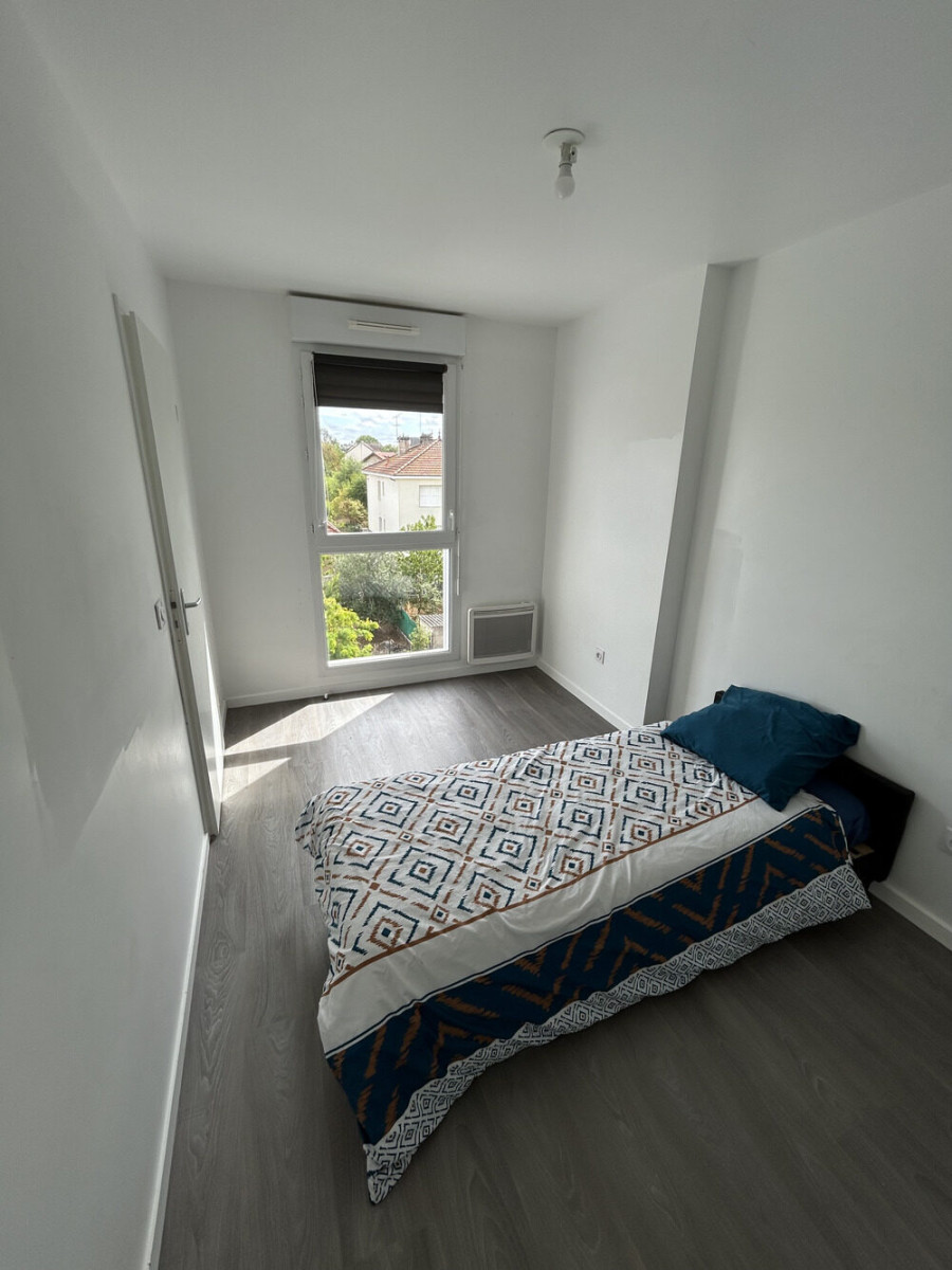Location T3 meublé - proche gare Corbeil-Essonnes