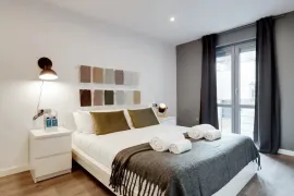 Location Carrer de Verdi, Barcelona