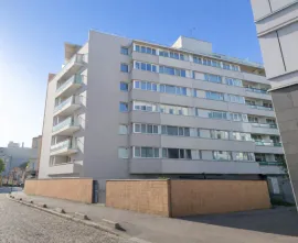 Investissement locatif - studio 5e étage Saint-Mandé
