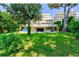Vente Nice Cimiez - Rare - Toit-terrasse avec espace de vie de 152 m2 et ses deux immenses terrasses