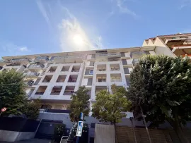 Vente Nice - Appartement 3 pièces – Dernier étage avec terrasse proche Hôpital Pasteur