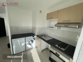 Location A LOUER T2 récent avec parking