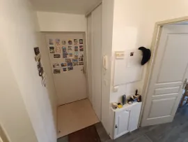 Location T2 résidence privée parking St Pierre