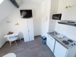 Location Studio avec terrasse privée St-Honoré Amiens