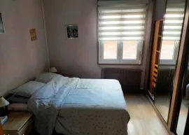 Location F2 meublé 52m² très bon état secteur observatoire