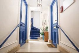 Location 3 pièces proche tour eiffel — Charme parisien, 58 m², ascenseur