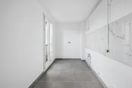 Vente VERSAILLES CHATEAU - 3 pièces refait à Neuf
