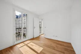 Vente VERSAILLES CHATEAU - 3 pièces refait à Neuf