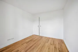 Vente VERSAILLES CHATEAU - 3 pièces refait à Neuf