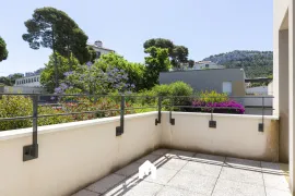 Vente Maison de 120 m2 T4 avec piscine et Jardin