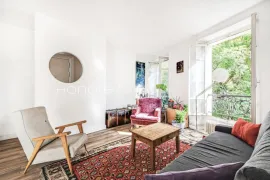 Vente PYRENEES MARAICHERS - SEJOUR EN ANGLE - 2 PIECES
