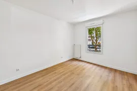 Vente T2 pièces avec balcon - ST OUEN L'AUMONE