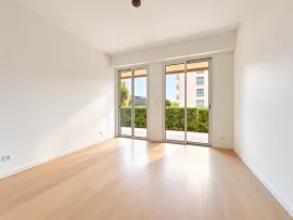 Vente Appartement  - 5 pièces  - 122.78 m²