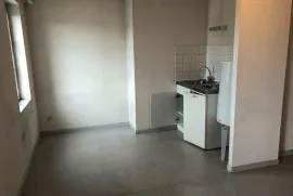 Location Beau studio 26m² Place Saint Martin centre ville
