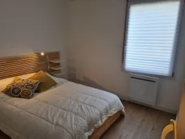 Location T3 meublé, refait à neuf proche remparts.