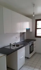 Location Beau 3P 75m² avec cave et parking Centre Ville