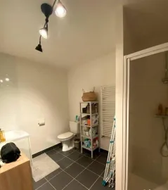 Location Beau studio meublé 28m² + balcon & parking