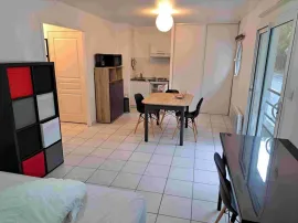 Grand STUDIO 30m² meublé prés des universités Nantes