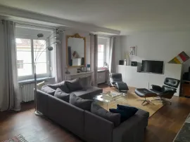 Location Appartement F5 en centre ville avec stationnement