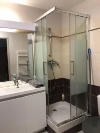 Location Beau T2 meublé avec parking Marseille 5ème