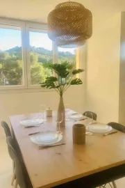 Location Beau 3P meublé avec balcon Idéal Coloc ou Famille