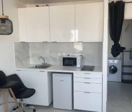 Location Grand F1 35m² meublé Évry refait à neuf