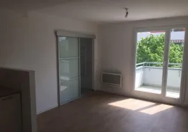 Location Beau studio 31m2 Parc du neudorf terrasse parking
