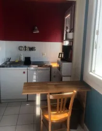 Location Beau studio meublé 18m² proche place Mangin