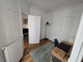 Location Charmant 2P meublé 44m² dans quartier prisé