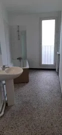 Location Location studio Paris 20è Maraîchers