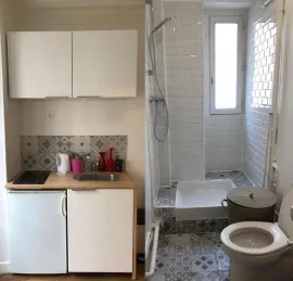 Location 2 pièce 24.5 m2 meublé - Paris 17 (Guy Moquet)