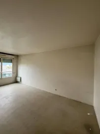 Location Beau 2 pièces 50 m² Châtillon