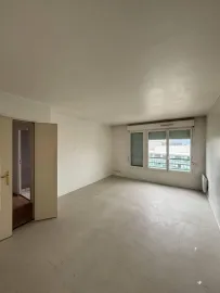 Location Beau 2 pièces 50 m² Châtillon