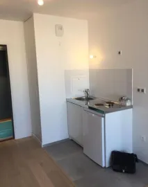 Location Studio à louer à Issy les Moulineaux