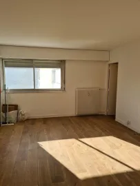 Studio esprit loft Paris 15ème Paris 15e