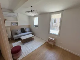 Magnifique T2 rénové 35m2 avec terrasse Marseille 4e