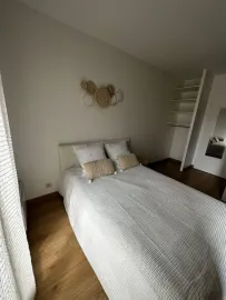 Location Studio meublé 30 m², balcon, parking, ascenseur