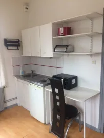 Location Beau studio meublé 20m² très propre