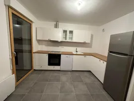 Location semi meublée neuf-4 pièces 90m2 - 70m2 Terrace